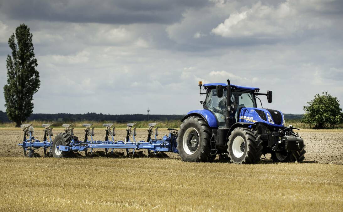 The recently released three model New Holland T7 range features a series of specification upgrades including improved comfort, visibility and lighting, adding to performance, comfort and style - and day-long productivity.