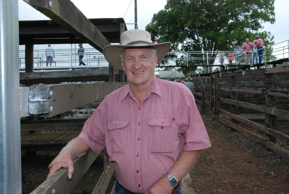 Lynn Vandersee visits Toowoomba's cattle sale and remembers his time fondly as Queensland's first official cattle sale reporter.