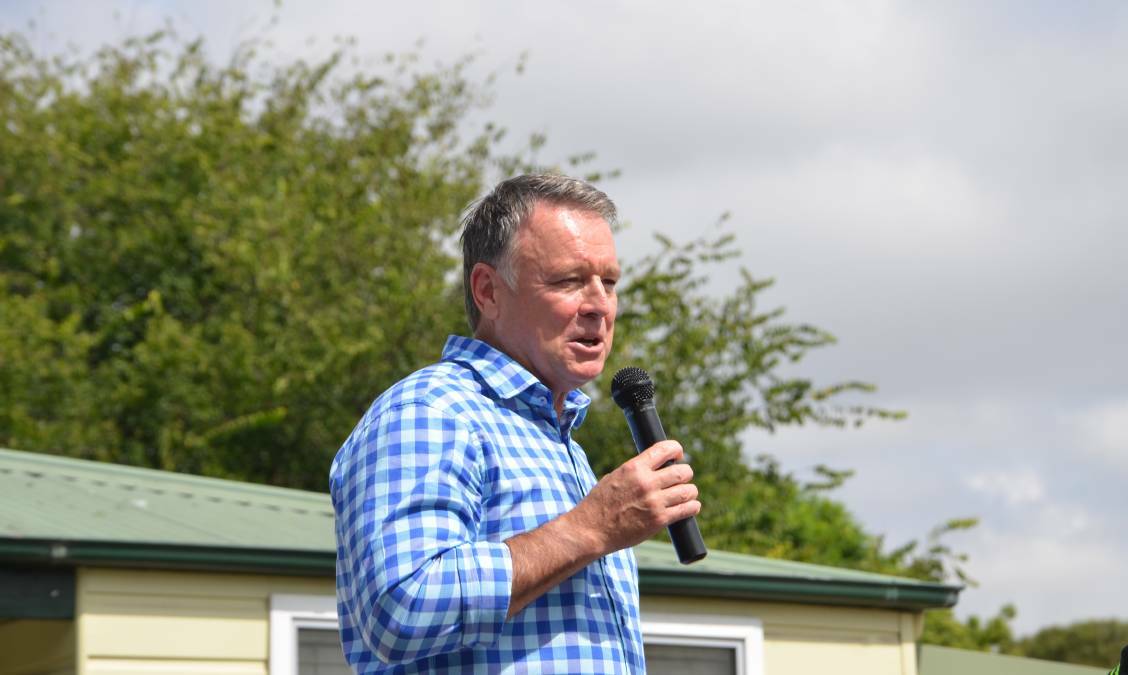 Shadow Agriculture Minister Joel Fitzgibbon proposed addressing the "silo" investment mentality of research and development corporations in Australia by reviewing the current structure. 