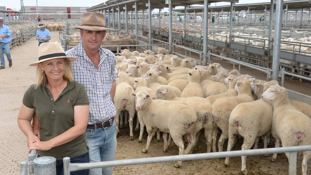 Mark and Fiona Judson, "Beramana", Bogan Gate sold first cross heavy lambs for $188/hd to Fletchers. 