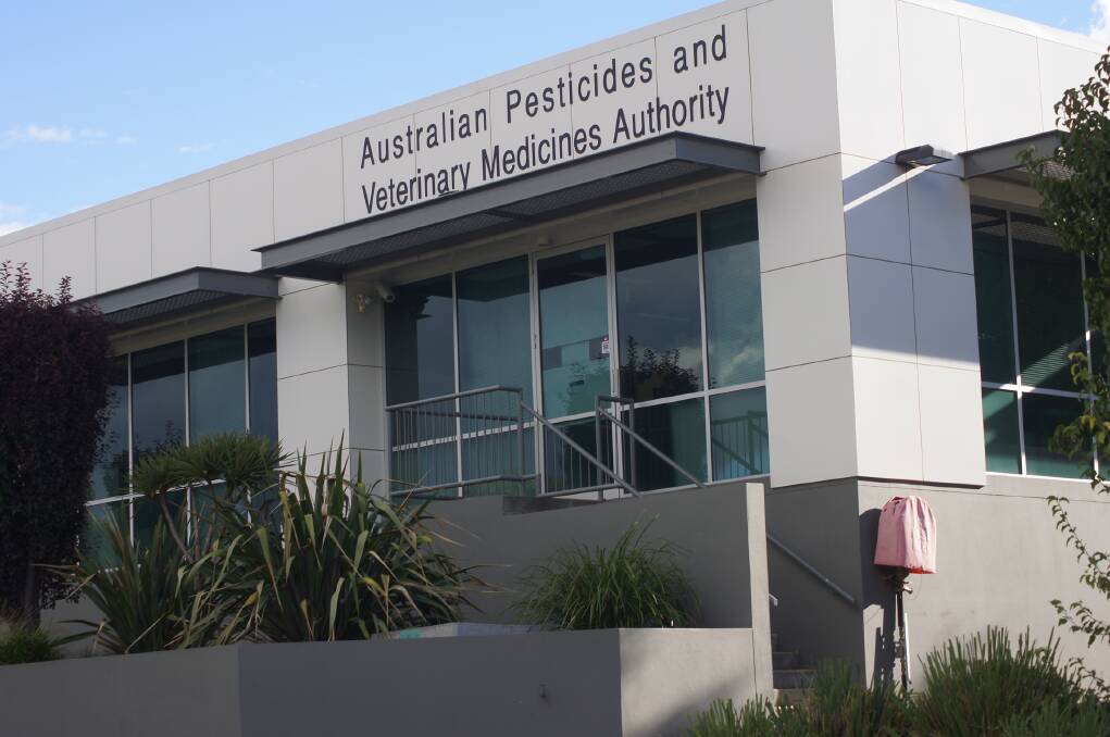 Leyonhjelm: reinstating APVMA board to cure “chronic complaints”