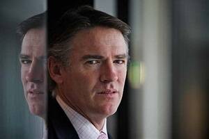 Rob Oakeshott wants to ''flush out'' a national conversation about tax reform ahead of the election.