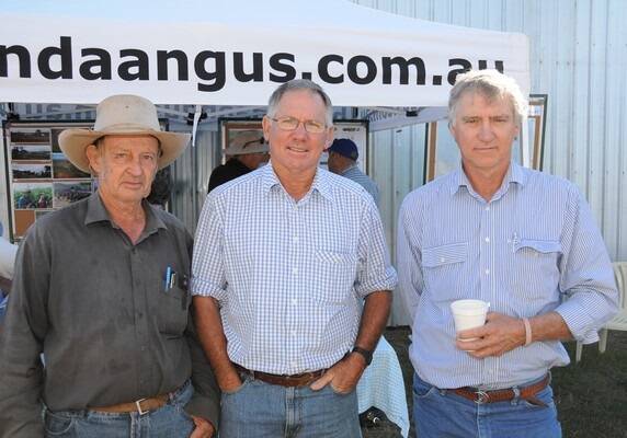 A field day was held at Bannockburn, Bell, displaying results of a 2-year leucaena trial. 