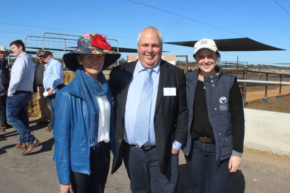 Donna Atkinson, Charlie Mort, Mort and Co, Toowoomba, and his daughter Alice at Grassdale Feedlot at the 2017 RNA Paddock to Palate competition. 
