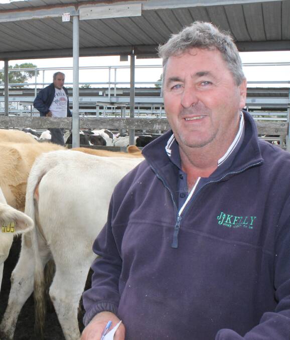 J&J Kelly's Tony Graham sold these April-calving PTIC Charolais heifers for Virginia Quirk of Penshurst for $2020.
