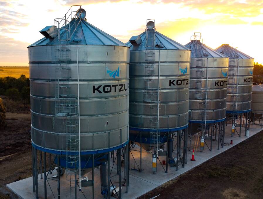 They drying and aeration technology used by Kotzur has been a real game changer for the Murphys in managing grain quality. Picture the.farmers.daughter - Instagram