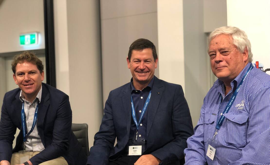 Dealer Panel: Class Harvest Centre general manager retail Landpower James Laidlaw, Kentan Machinery owner Kent Ireland and Afgri Equipment operations director Gollie Coetzee. 