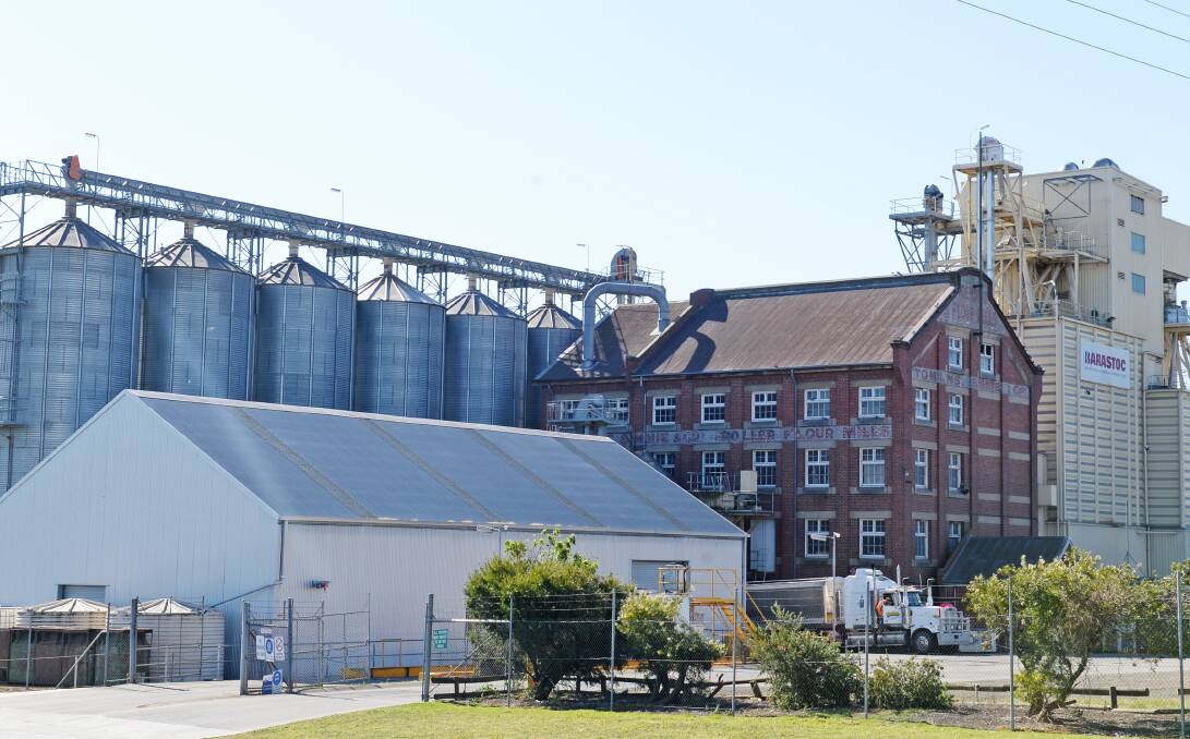 Ridley's Bendigo feed mill, to be demolished.