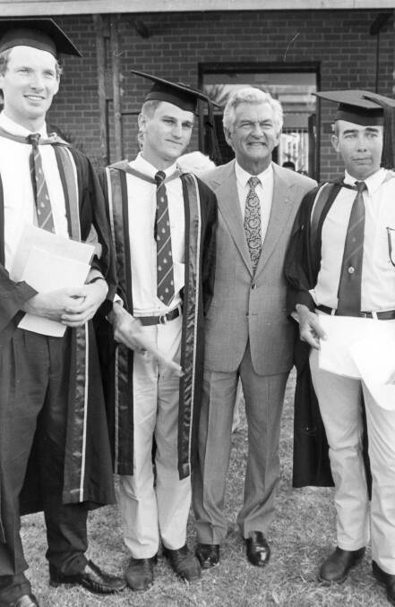 Bob Hawke with graduating agriculture students Michael Hartmann, Simon Cant, and Noel Mawbey.