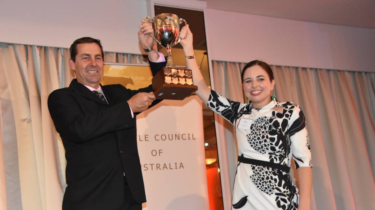Cattle Council of Australia president Howard Smith with the 2019 Rising Champion Emily Pullen.