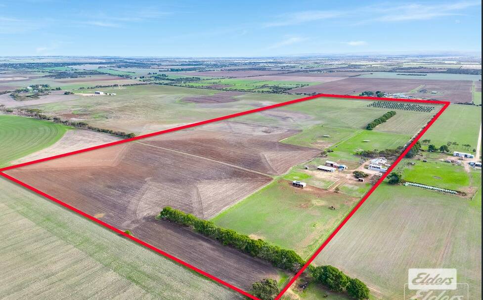 This well set up hobby farm near Lake Alexandrina in SA sold for $11,625 an acre for its 80 acres ($930,000). Picture: Elders Real Estate.