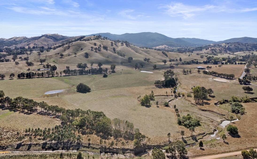 PICTURE PERFECT: A rare large scale offering at Bonnie Doon, gateway to the high country. Pictures: Colliers.