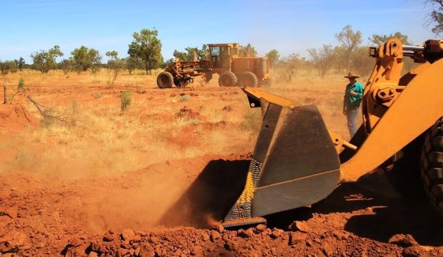 Grader drivers have been shown how to create contour banks to slow water flows.