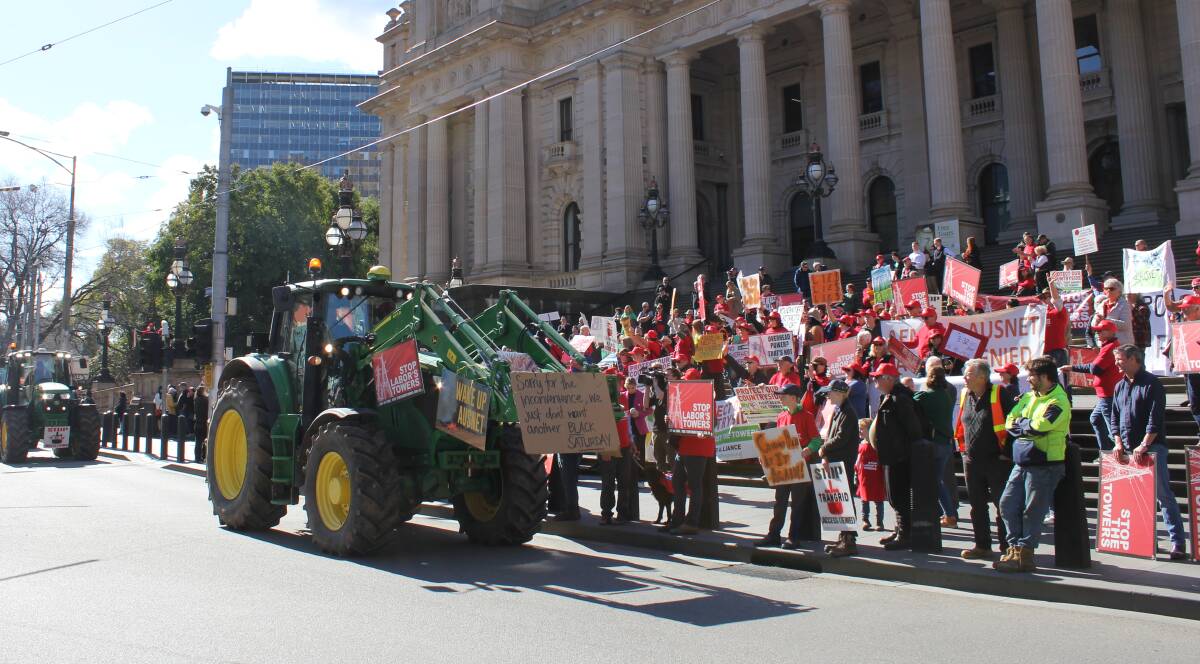 Country people took their protest to Parliament House in Melbourne last week. Pictures from Stock and Land