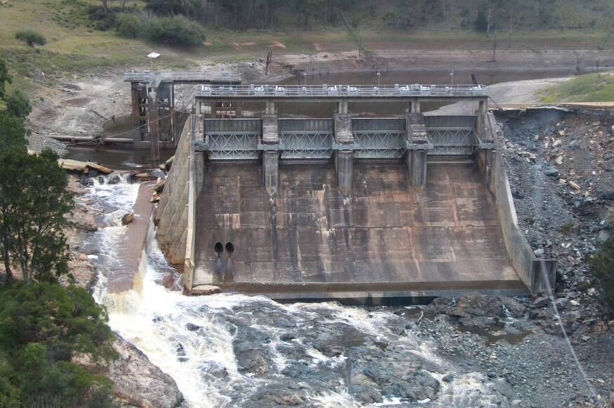 Floods damaged the dam. Picture from NSW government.
