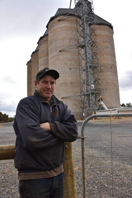 Worlds End cropper Simon Schmidt says all SA graingrowers need to stand up to Viterra, or it might be their silo being closed next year.
