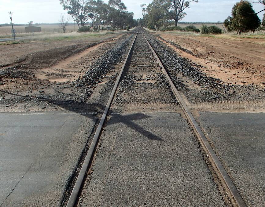 The VFF says the state of rail networks in the north-west of the state is way below the required standard.