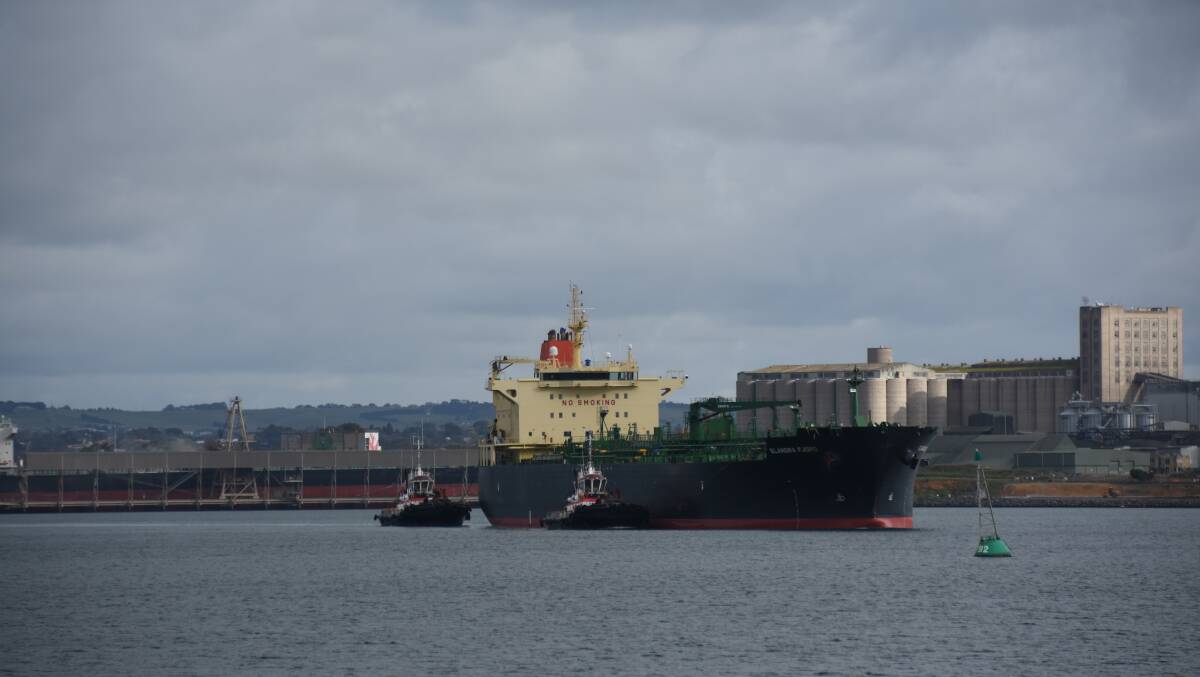 A dispute between tugboat operator Svitzer and the Maritime Union of Australia could be damaging for the grains industry. Photo: Gregor Heard.