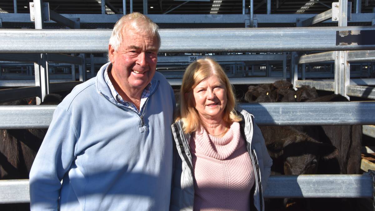 Rod and Rosalie Guye, Winchelsea, sold weaners at Fridays sale.