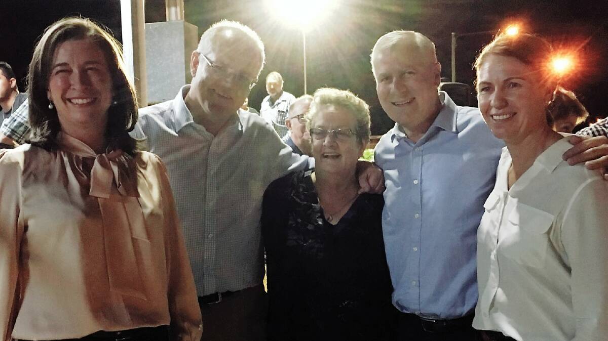 Senator-elect Susan McDonald, Prime Minister Scott Morrison, Flinders shire mayor Jane McNamara, deputy Prime Minister Michael McCormack and McKinlay mayor Belinda Murphy at the Cloncurry Bowls Club.