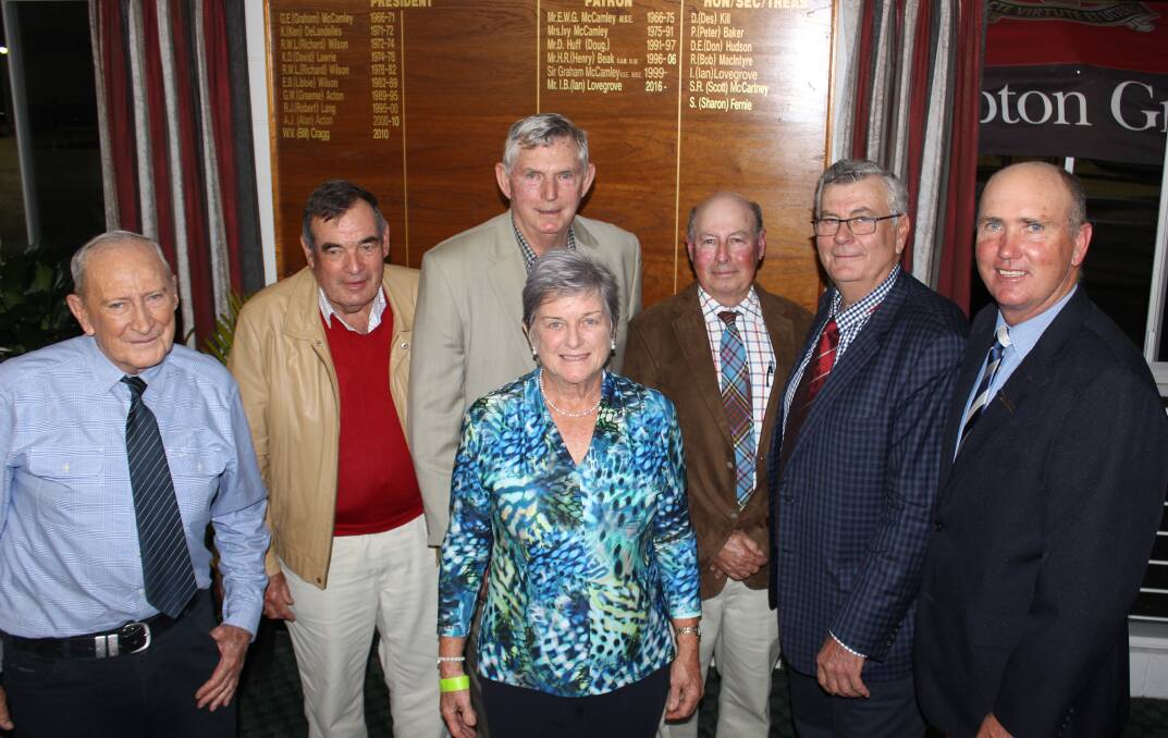 Sir Graham McCamley, Richard Wilson, David Lawrie, Libby Wilson, Robert Lang, Alan Acton and Bill Cragg at the Rockhampton Cattle Club