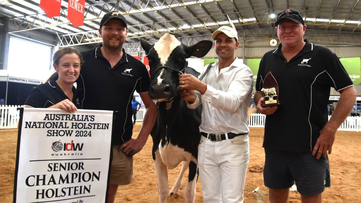 Ellie, Brenton and Rodney (at right) Thomas celebrate with their 2024 International Dairy Week Australian grand champion InStyle Solomon Dahlia and leader Cameron Yarnold. Picture by Carlene Dowie