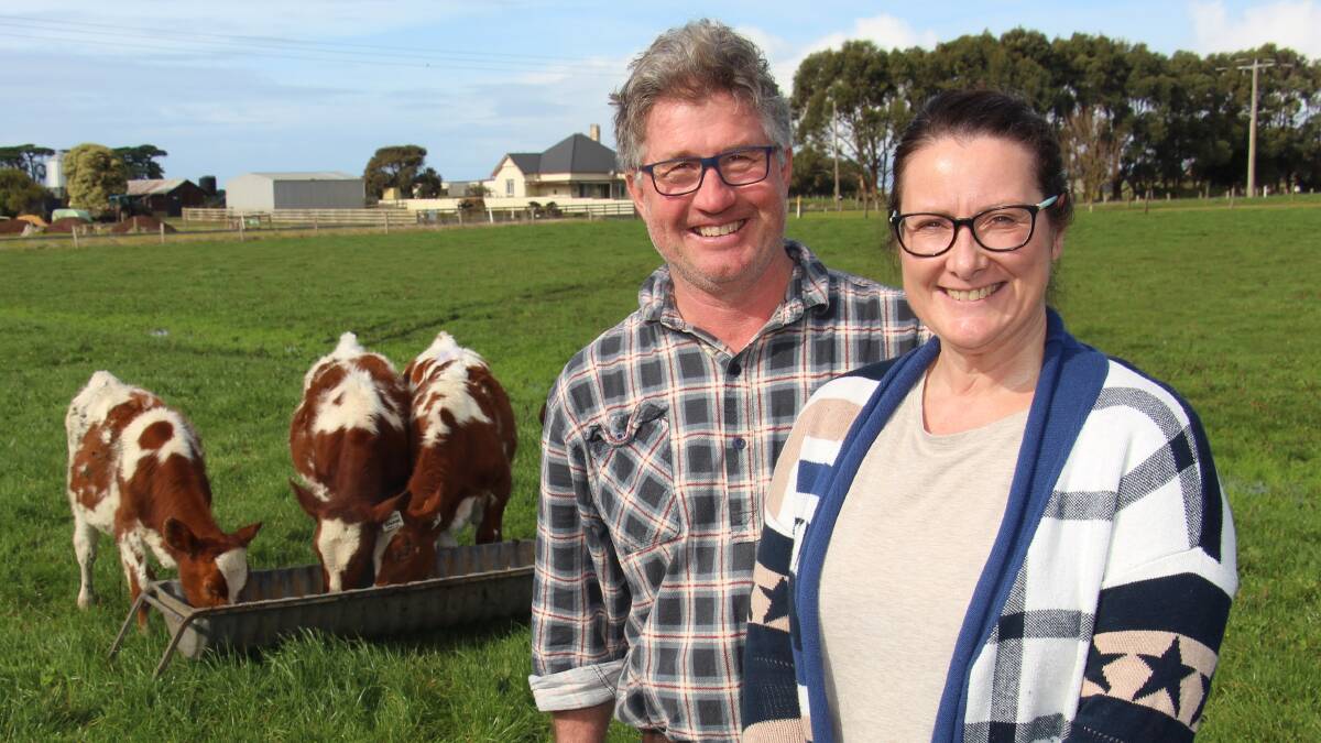 Victorian dairy farmers Tim and Marie Humphris are using a combination of management and genetics to reduce his farms greenhouse gas emissions.