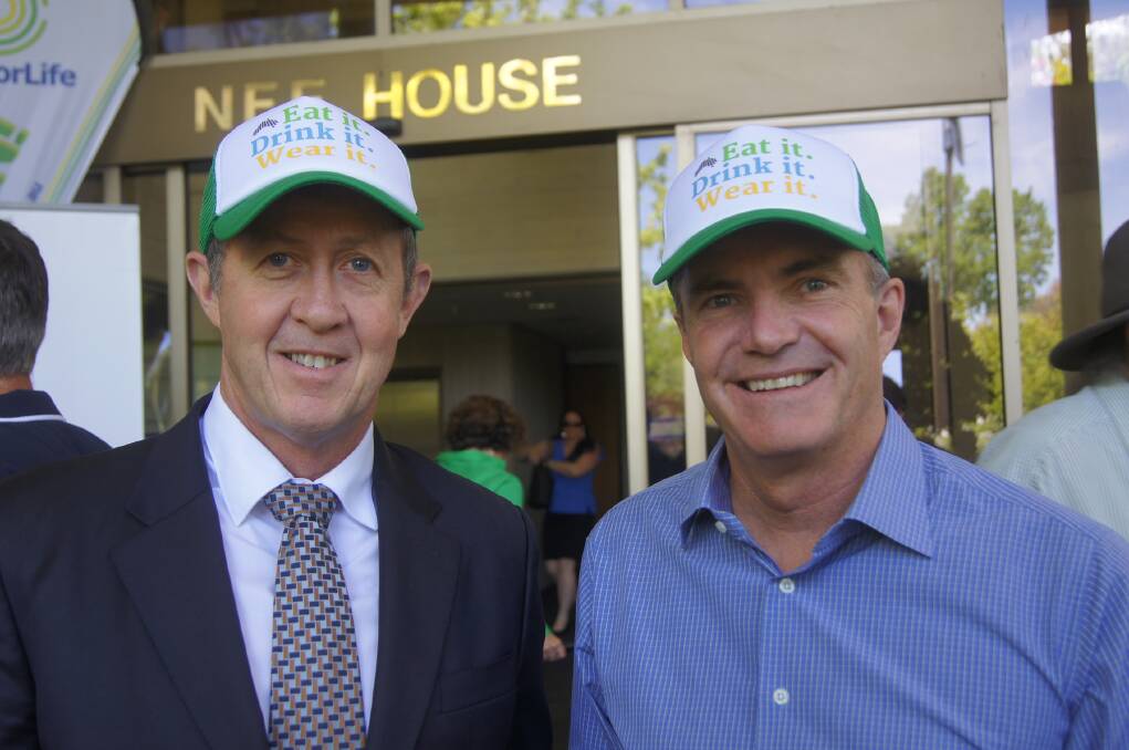 Assistant Agriculture and Water Resources Minister Luke Hartsuyker (left) and National Irrigators Council CEO Steve Whan.