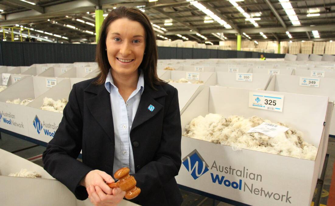 NSW wool technical officer and auctioneer for AWN Cassie Baile said having sound specifications on a non-mulesed clip is a big advantage in a volatile market. 