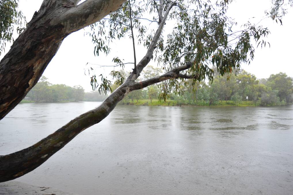 Around 38GL have already flowed into Hume Dam after the rain this week but it may not be enough to secure a general security allocation for NSW Murray Irrigators. 