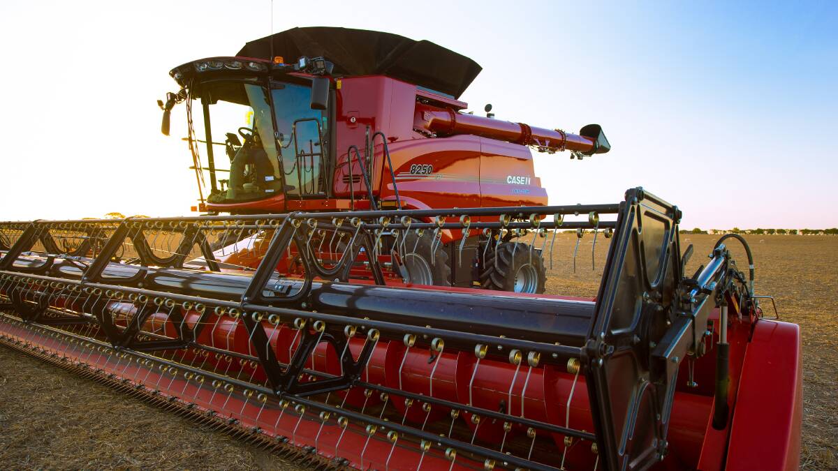 Case IH's latest Axial-Flow 250 Series features the AFS Harvest Command
technology.