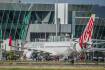 Regional flights to resume as govt underwrites routes for Qantas, Virgin