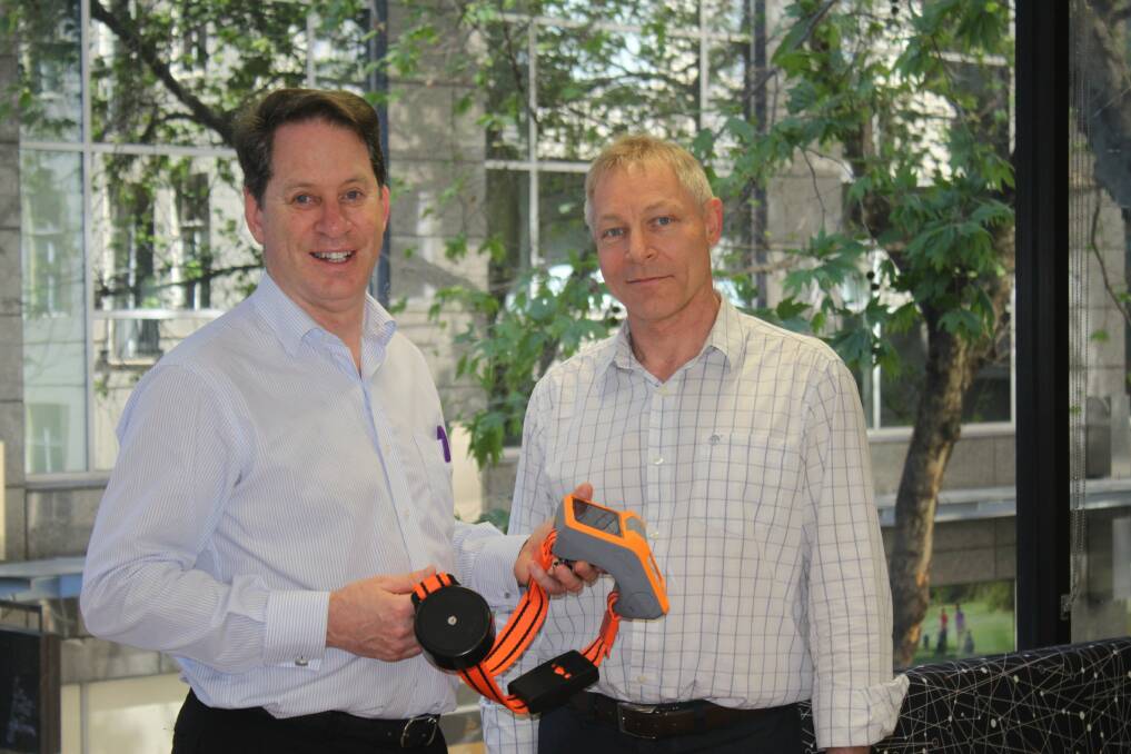 Agersens managing director Ian Reilly and his patented collar with Maia Technolog cheif executive Peter Richardson.