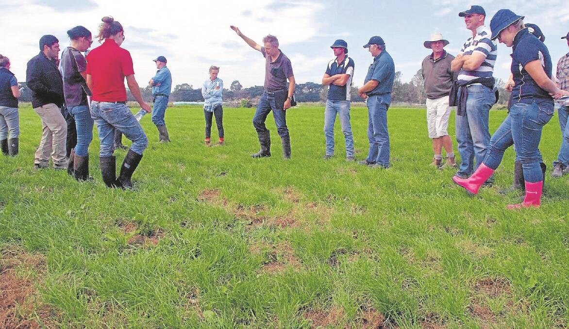 Dairyfarmer Hans van Wees: "With an entity like this, all procedures need to be written down. With the high staff turnover, the first thing that should be developed is a written plan of where the irrigation is and how to use it."