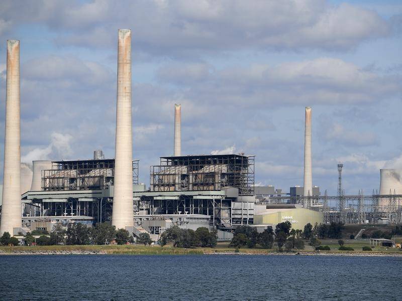PM Scott Morrison hoses down Nat calls for new coal-fired power statiion.