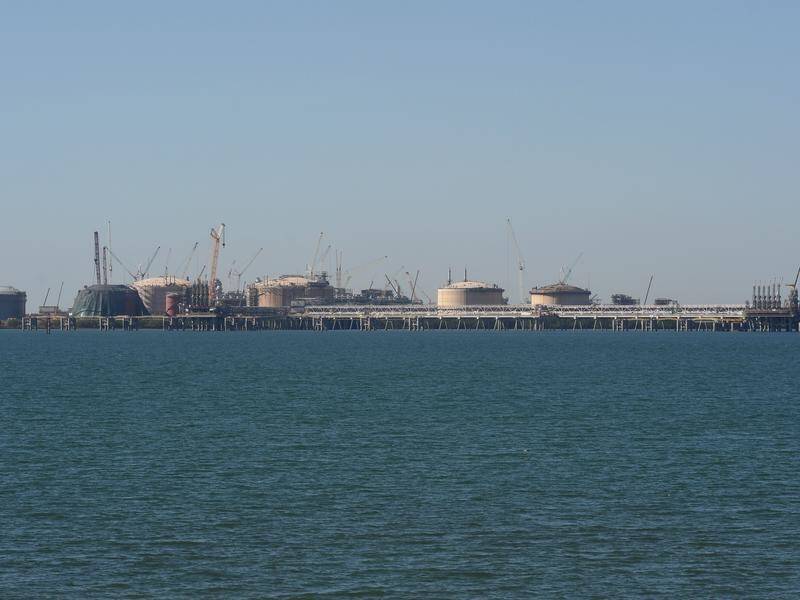 Labor says the port of Darwin must be put back in Australia's control and a Chinese lease scrapped.
