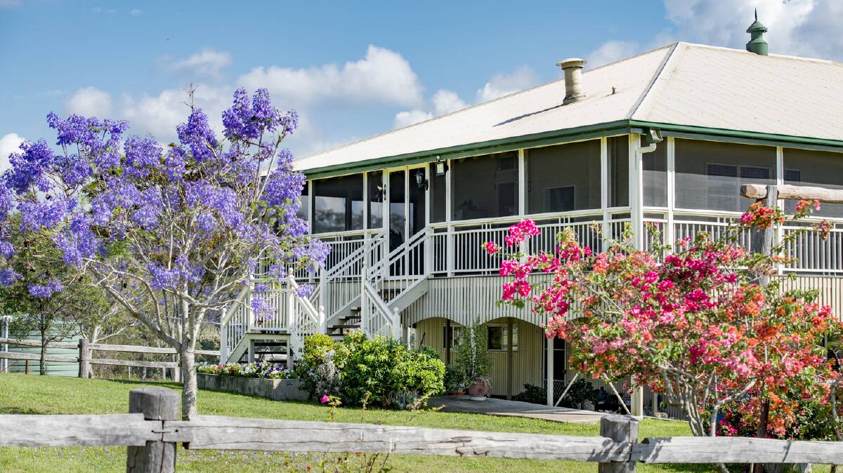 Kokopelli features a five bedroom Queenslander homestead.